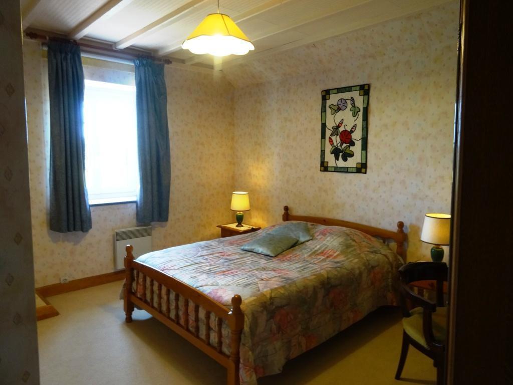 La Clef Des Champs Bed and Breakfast La Roche-en-Brenil Habitación foto